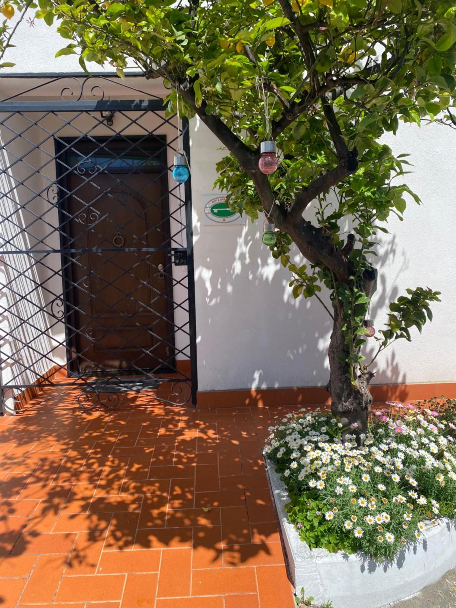 Villa Marco Aurelio Cisano sul Neva Εξωτερικό φωτογραφία